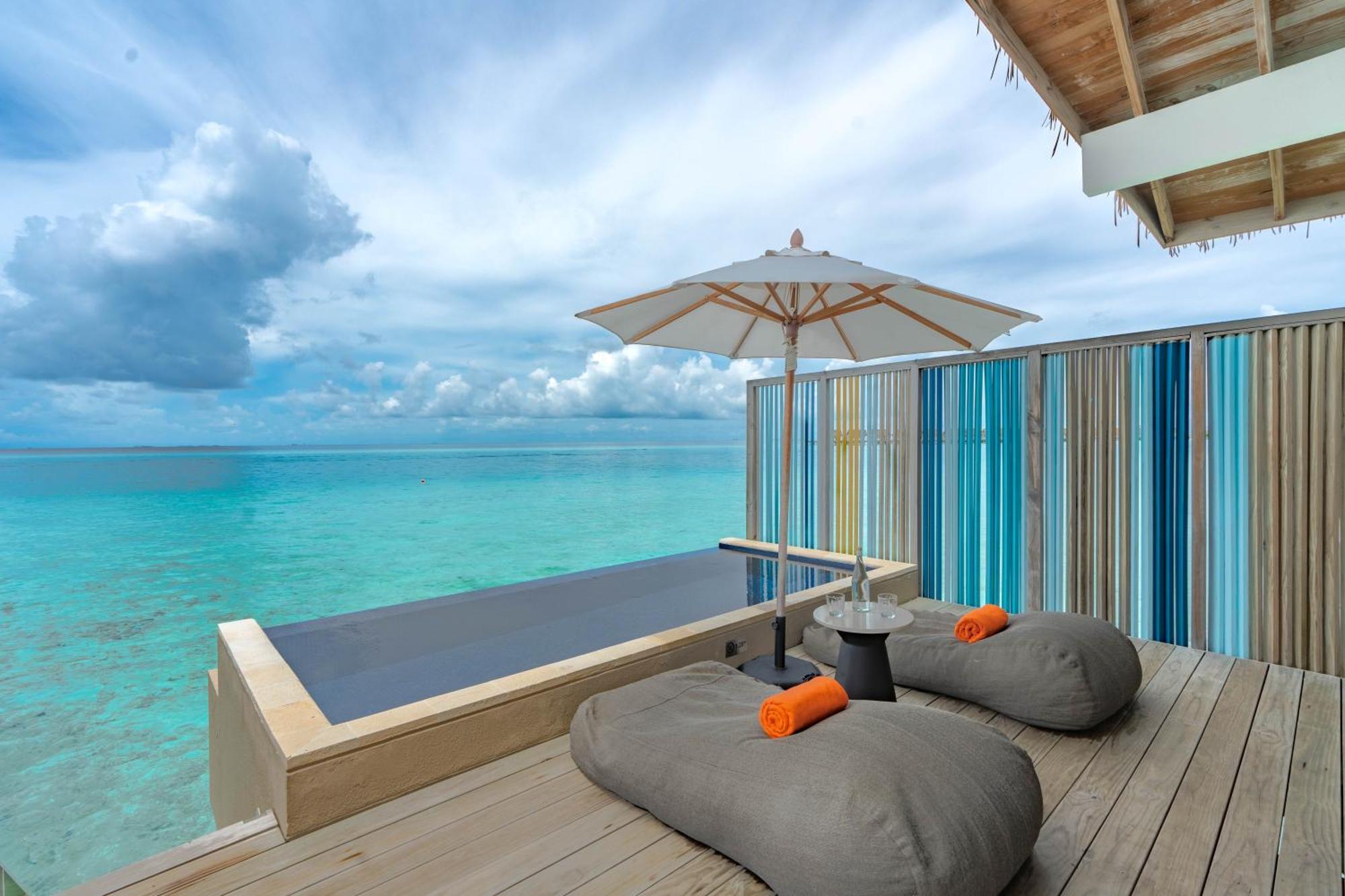 Villa Diamond sull’Acqua con Piscina Privata - Letto King-Size